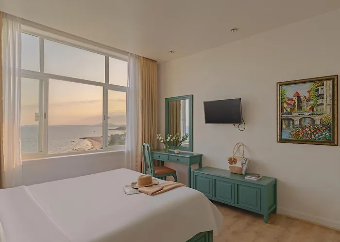 Ocean Melody - 3br Beachfront At Ocean Vista Апартаменты Фантхьет