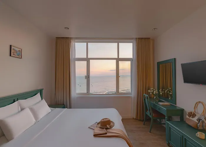 Ocean Melody - 3br Beachfront At Ocean Vista * Фантхьет