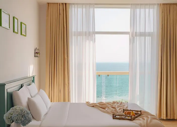 Апартаменты Ocean Melody - 3br Beachfront At Ocean Vista Фантхьет