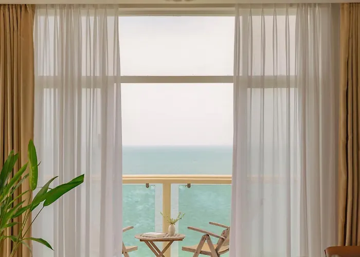Ocean Melody - 3br Beachfront At Ocean Vista Фантхьет